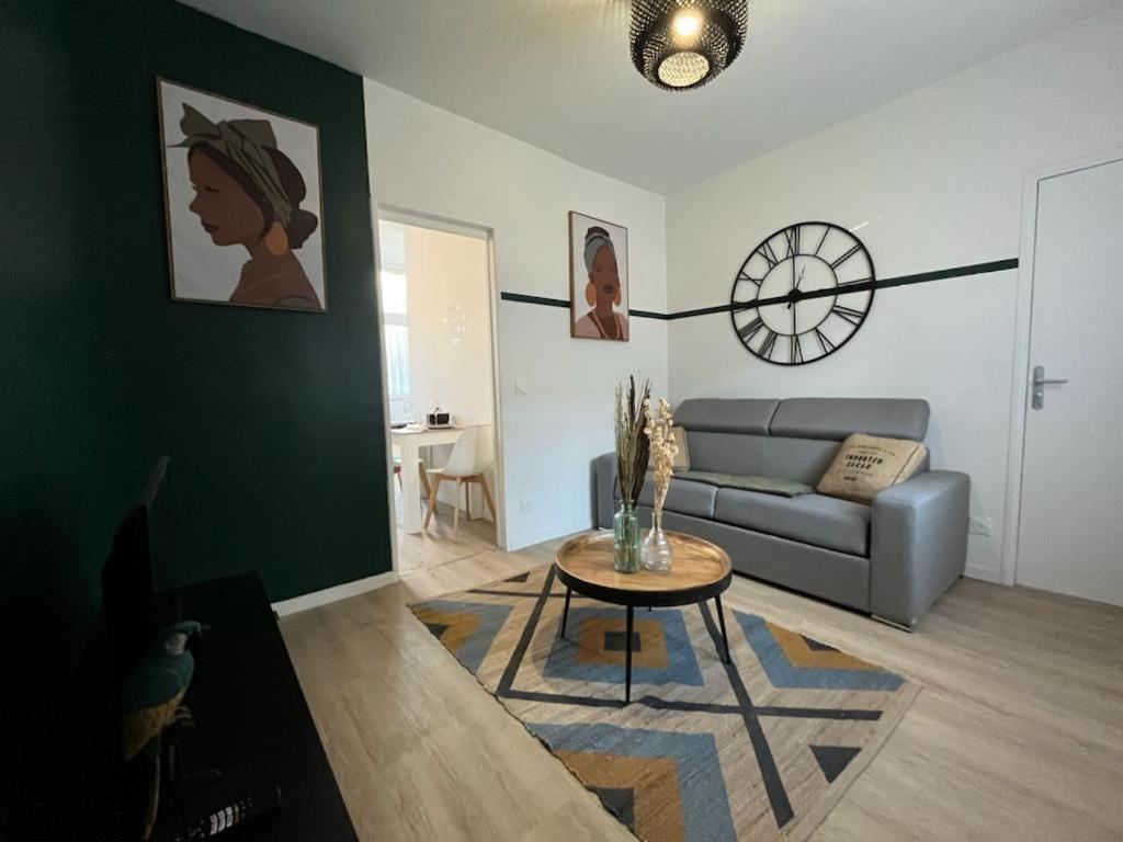 Beau F2 Avec Terrasse D- Proche Gare & Universite - Plage A 10 Min Le Havre Ngoại thất bức ảnh